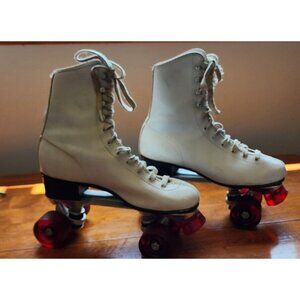 Vintage Chicago Roller Skating Co. Roller Skates White Women's Size 8 USA